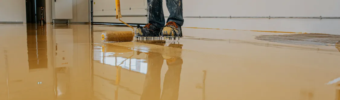 安全基準に則った床塗装工事を施工